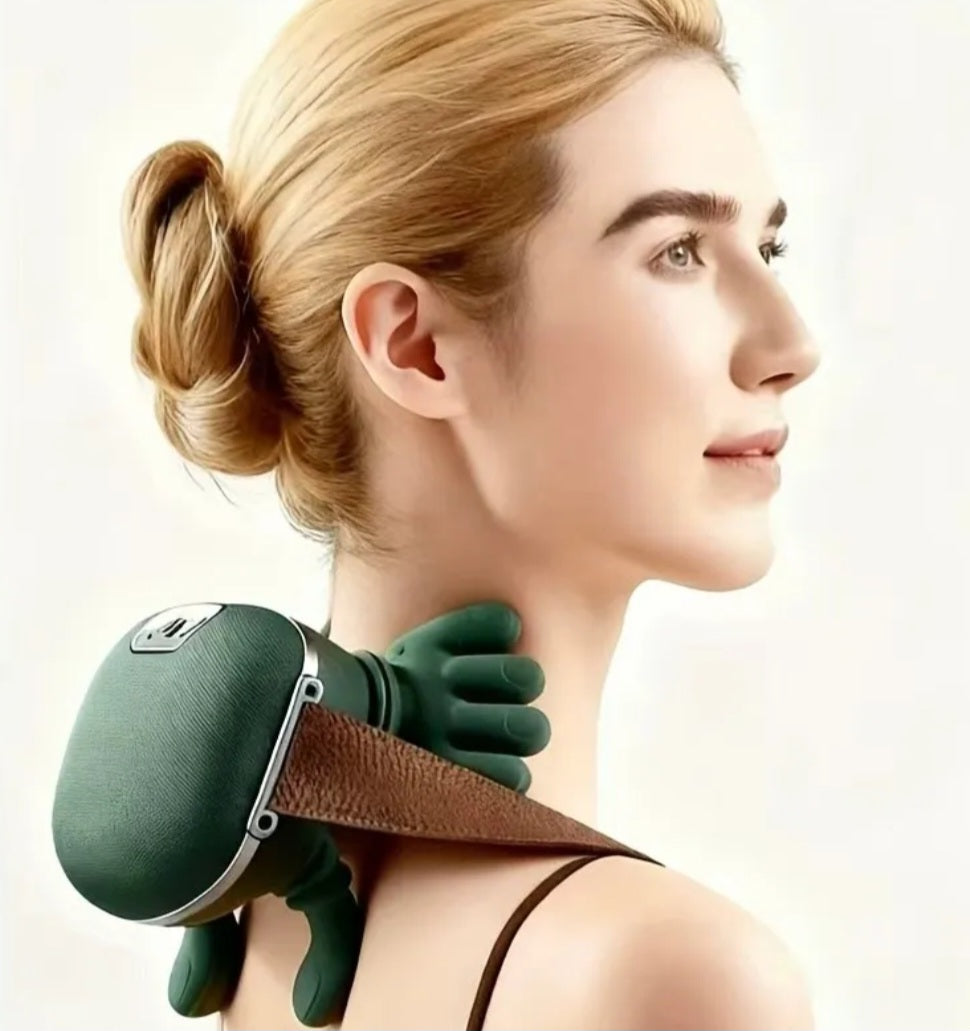 USB-Powered Neck and Shoulder Heating Massager with 6D Handcrafted Simulation Design for Neck, Shoulder, and Back Massage. It Also Provides Deep Kneading for Shoulders and Legs, Making It an Ideal Gift for the Elderly
